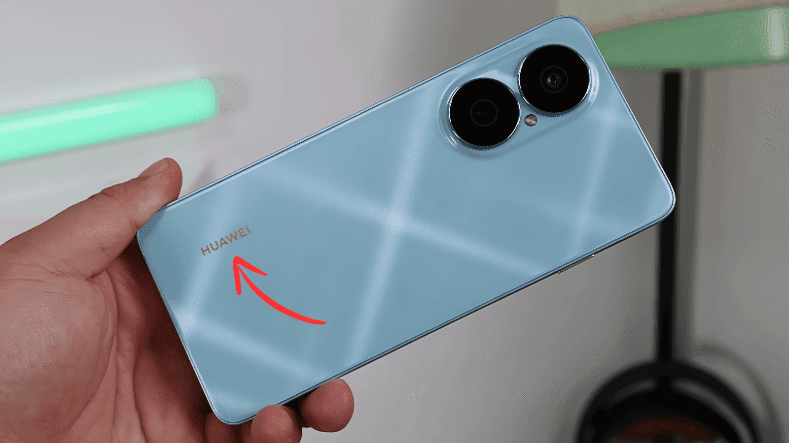 Huawei Nova Y73